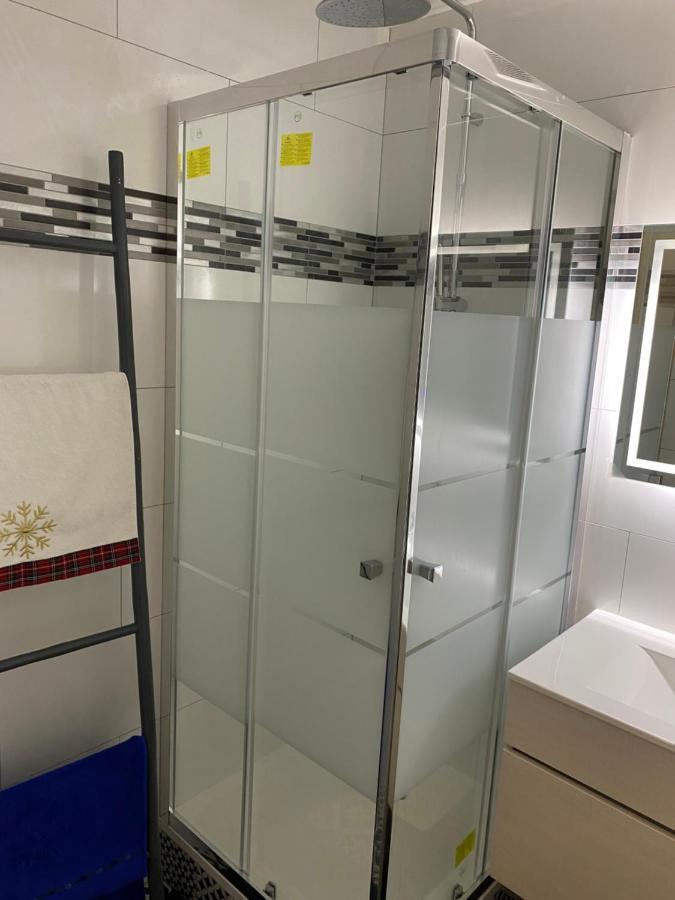 Appartement Ping-Pong Proche Gare Gagny Екстериор снимка