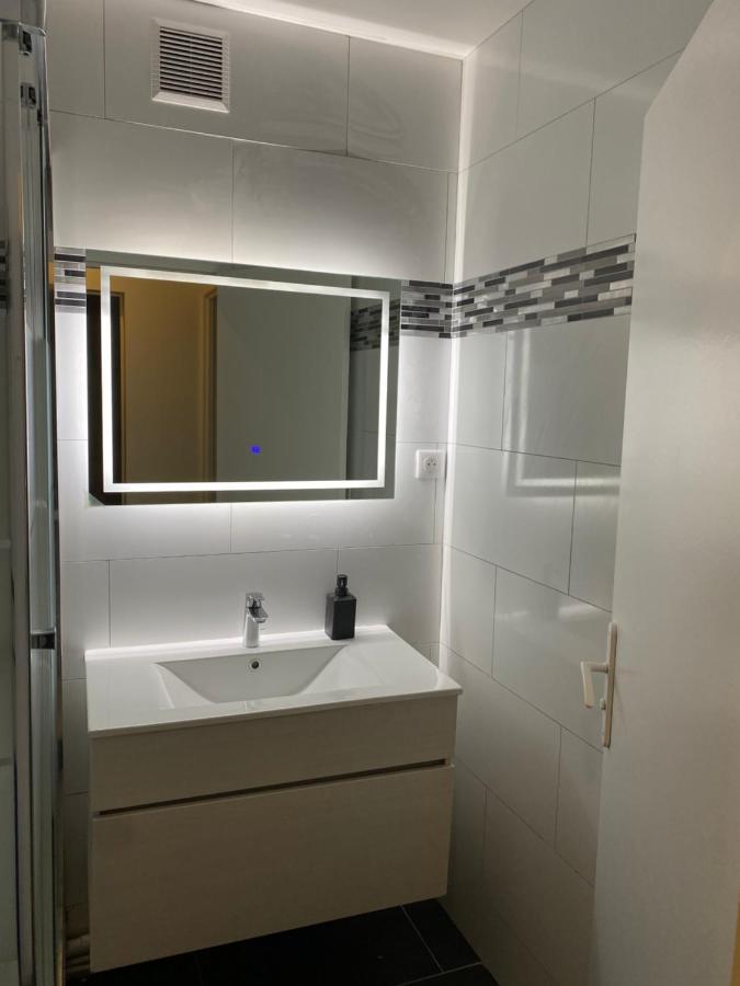 Appartement Ping-Pong Proche Gare Gagny Екстериор снимка