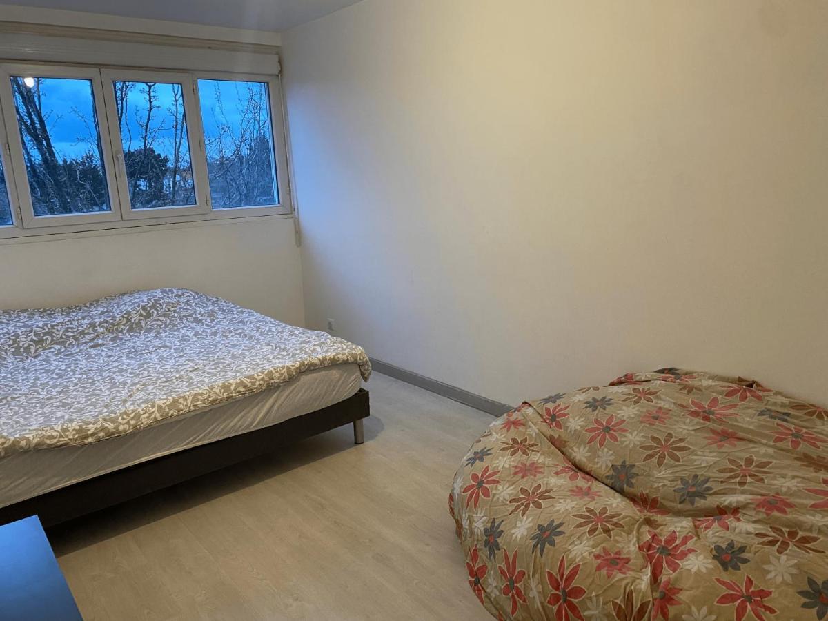 Appartement Ping-Pong Proche Gare Gagny Екстериор снимка