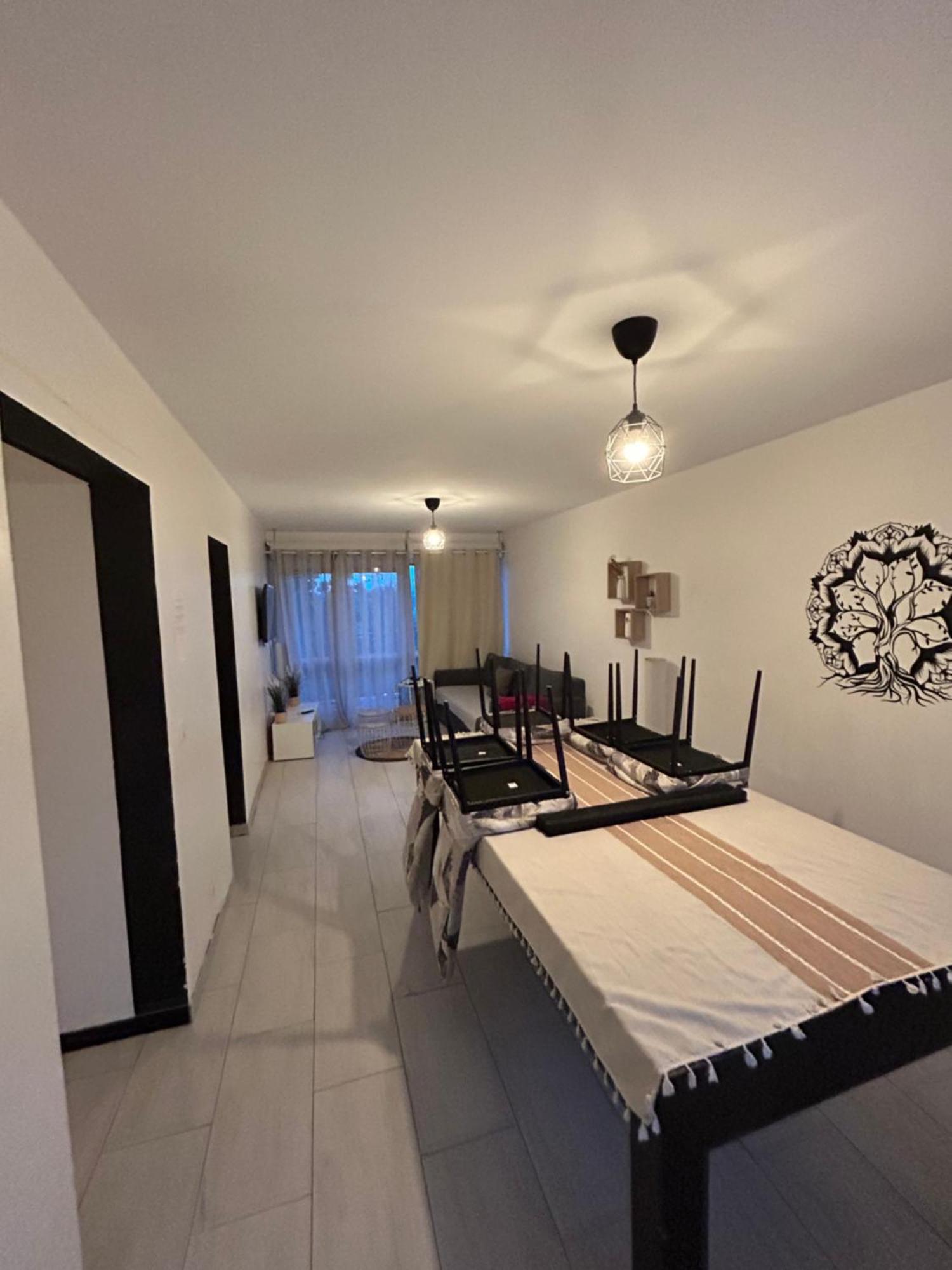 Appartement Ping-Pong Proche Gare Gagny Екстериор снимка